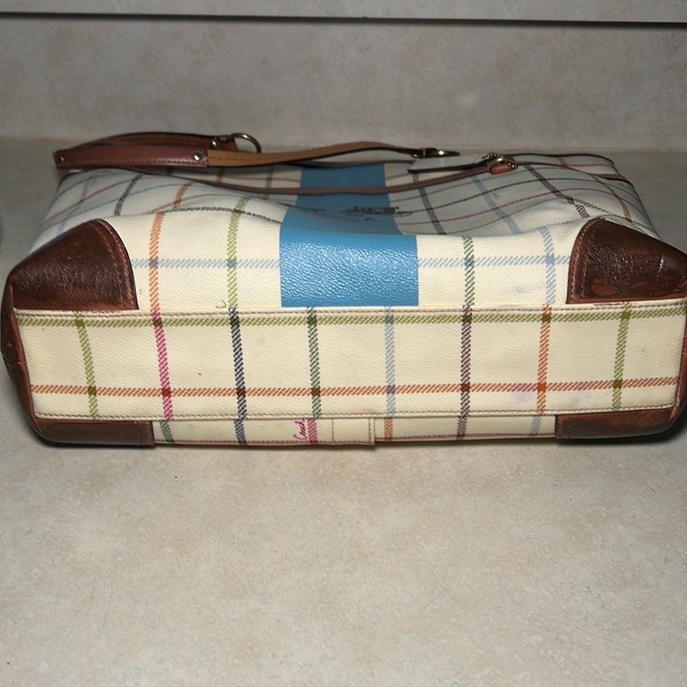 COACH D0868-12557 TABBY LEATHER SHOULDER BAG Cream colored stripes,minor wears. - Picture 8 of 11